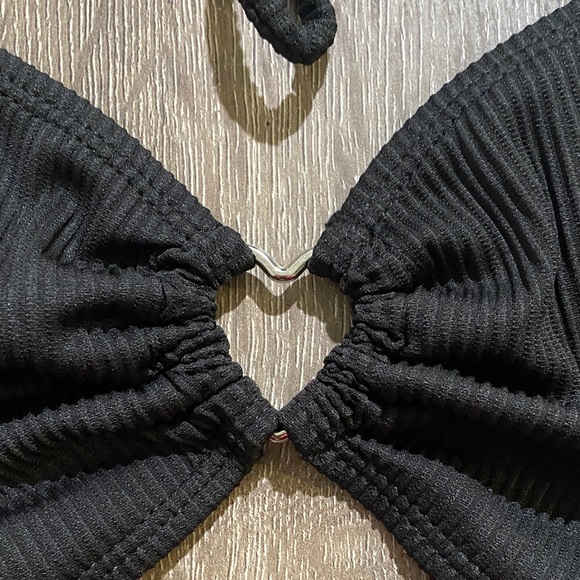 Black Bikini Set With Heart Details - Picture 3 of 6